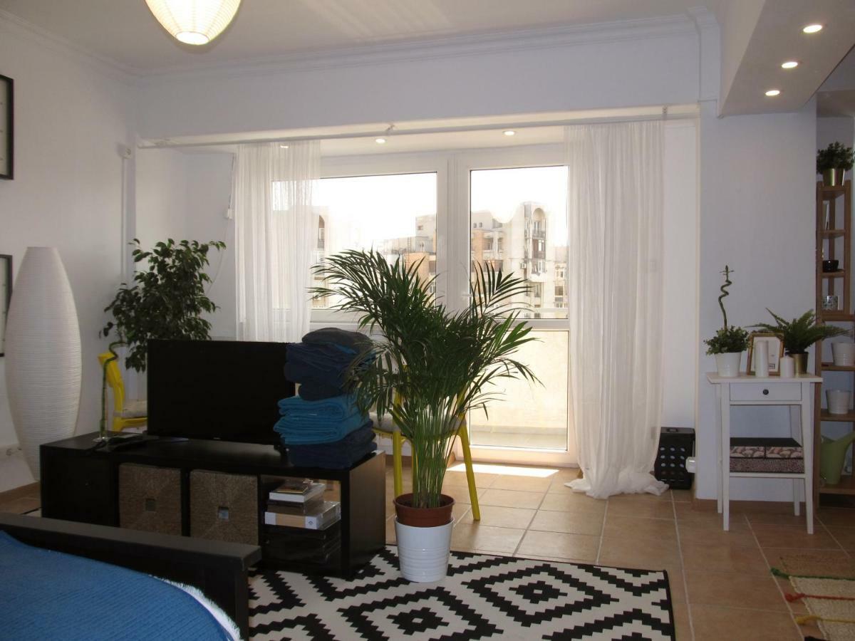 My Little Studio Bukares Bagian luar foto