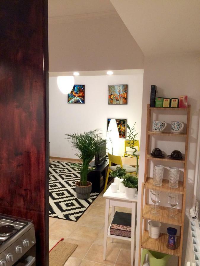 My Little Studio Bukares Bagian luar foto